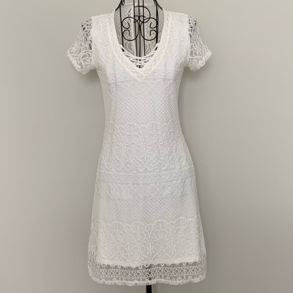 Hollister Dresses & Skirts - Hollister Crochet Lace Dress